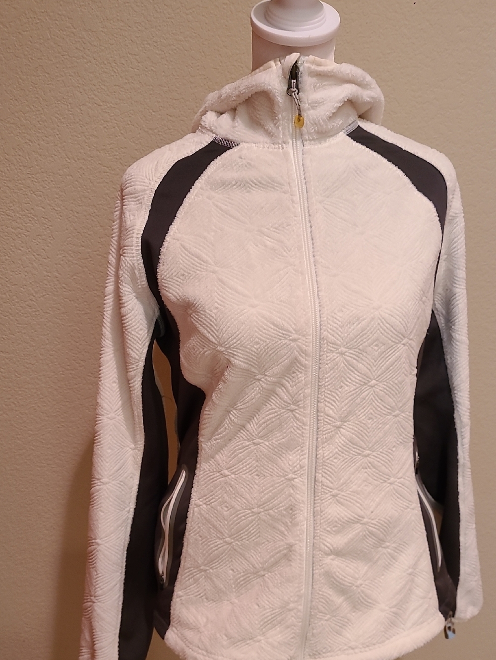 Eddie Bauer Hooded Jacket White  Size M